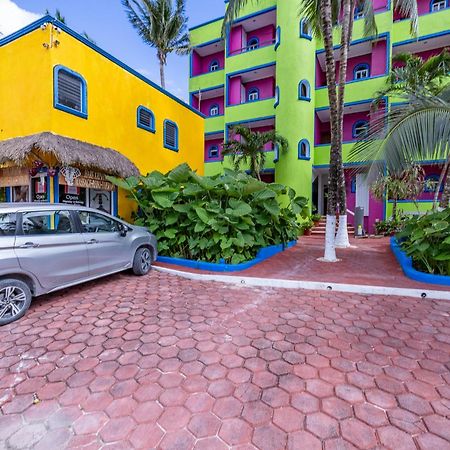 Del Sol Beachfront أكومال المظهر الخارجي الصورة