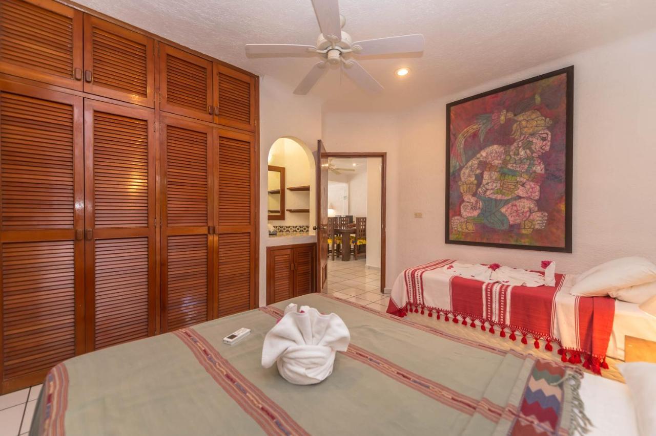 Del Sol Beachfront أكومال المظهر الخارجي الصورة